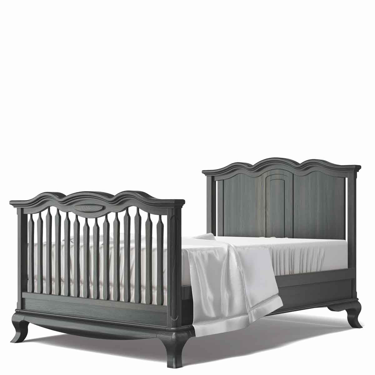 Pătuț Convertibil Cleopatra cu Spate Plin din Lemn Masiv