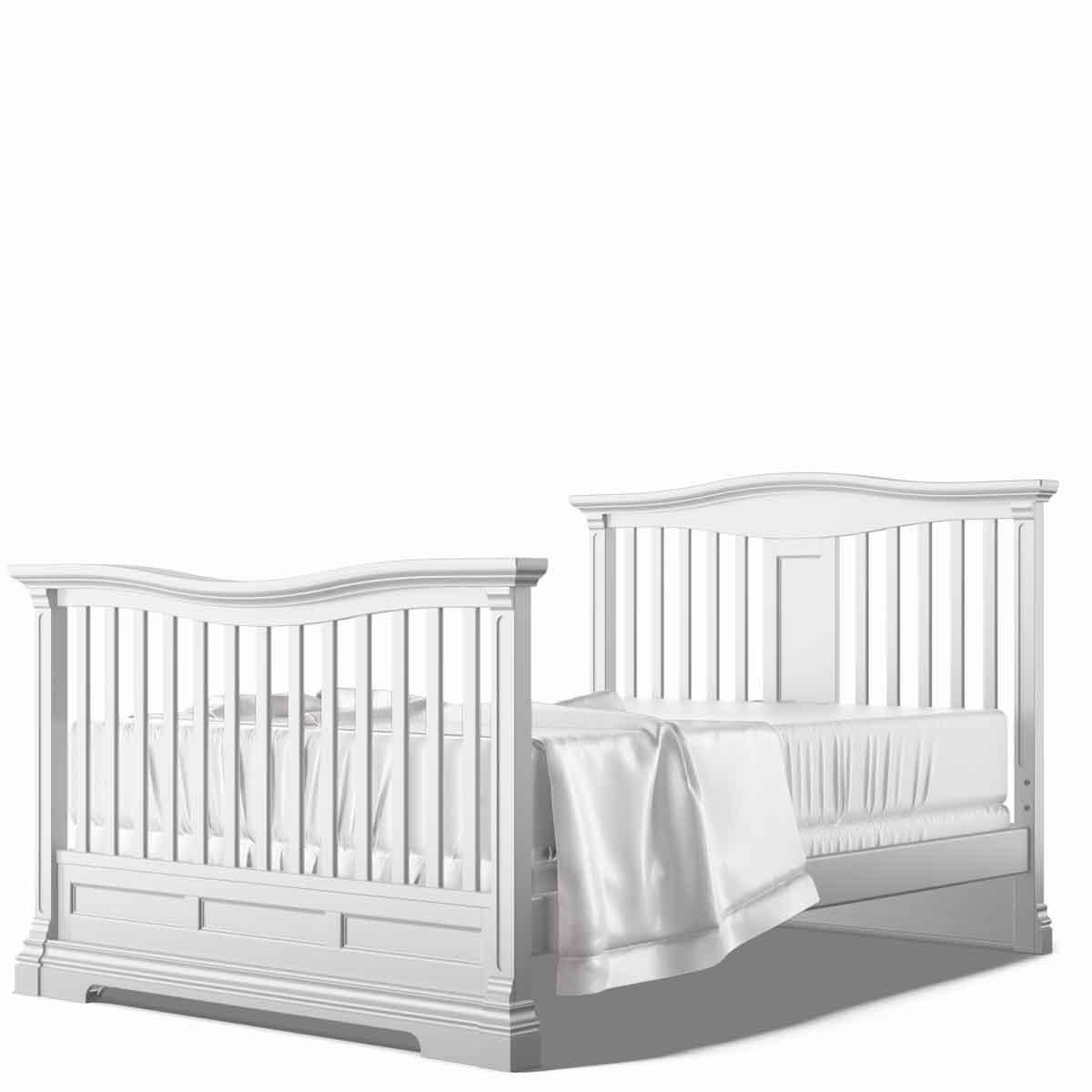 Pătuț Convertibil Imperio din Lemn Masiv cu Baluștri