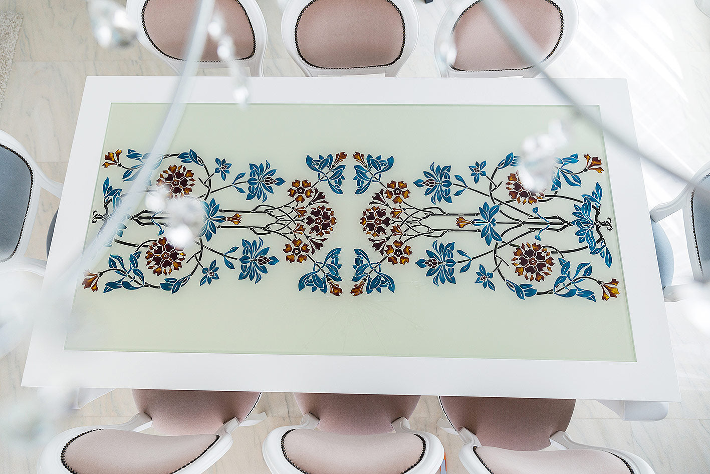 Mobilier living la comandă