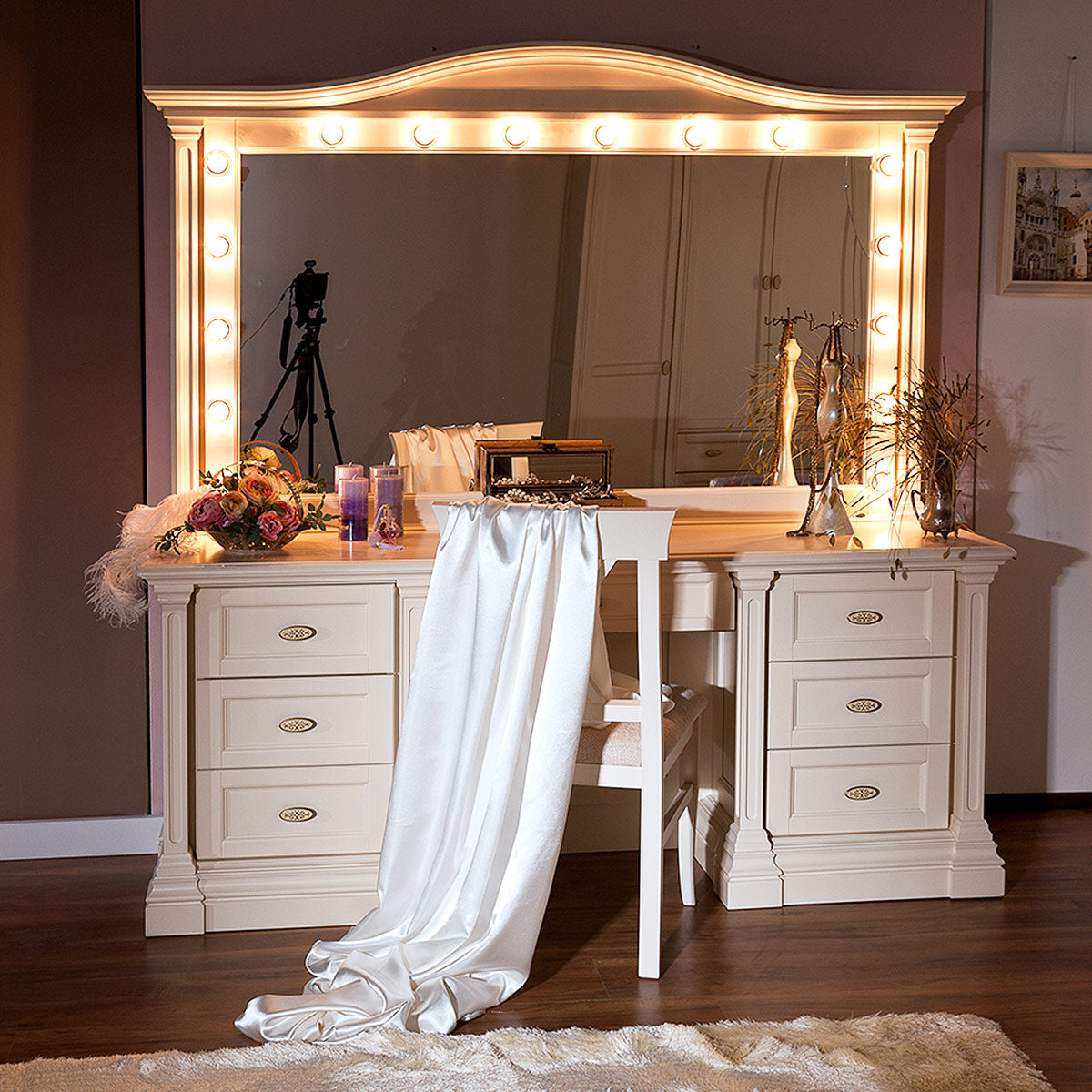 Toaletă de Machiaj Imperio din Lemn Masiv cu 6 sau 7 Sertare