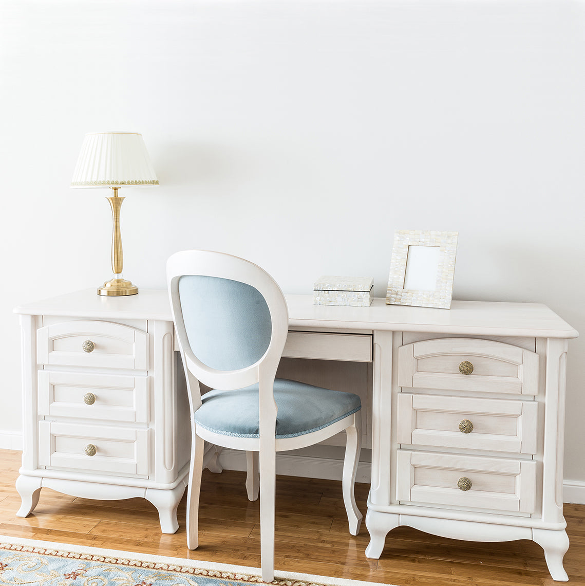 Birou Cleopatra din Lemn Masiv